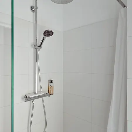 Fantastic In The Heart Of * 里加